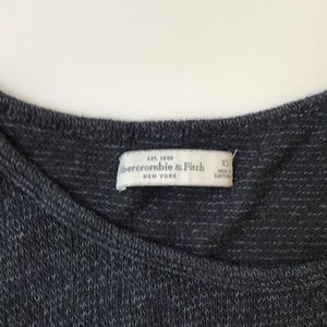 Abercrombie & Fitch Tops - SUPER CUTE ABERCROMBIE AND FITCH HI-LOW SHIRT!! Abercrombie & Fitch Tops - SUPER CUTE ABERCROMBIE AND FITCH HI-LOW SHIRT!!